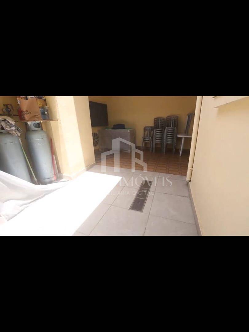 Casa, 3 quartos, 220 m² - Foto 6