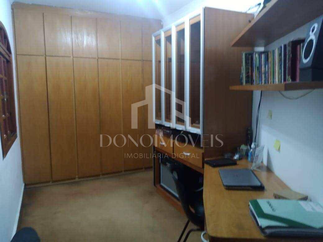 Casa, 3 quartos, 200 m² - Foto 9