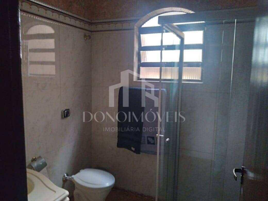Casa, 3 quartos, 200 m² - Foto 10