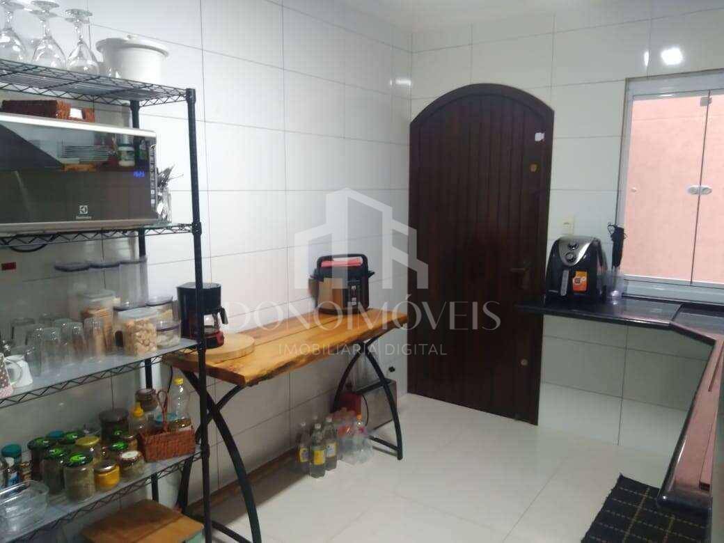 Casa, 3 quartos, 200 m² - Foto 25