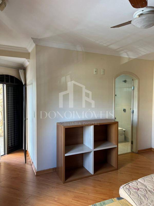 Casa, 4 quartos, 270 m² - Foto 10