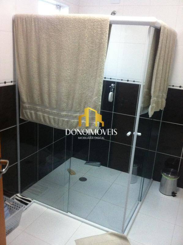 Casa, 3 quartos, 275 m² - Foto 15