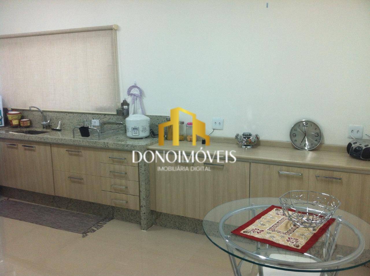 Casa, 3 quartos, 275 m² - Foto 20