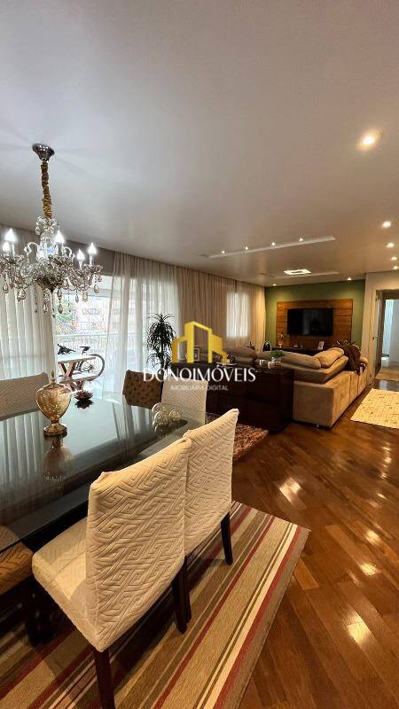 Apartamento, 3 quartos, 156 m² - Foto 1