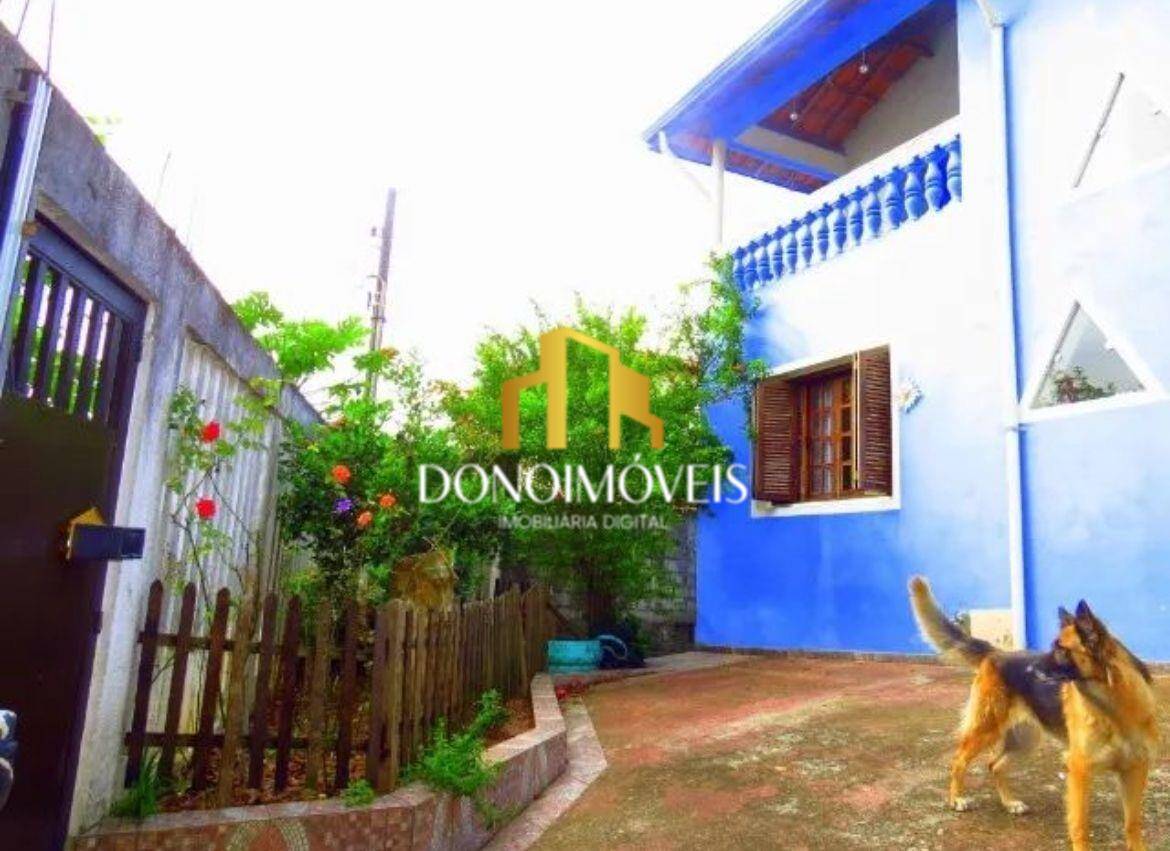 Casa, 3 quartos, 198 m² - Foto 2