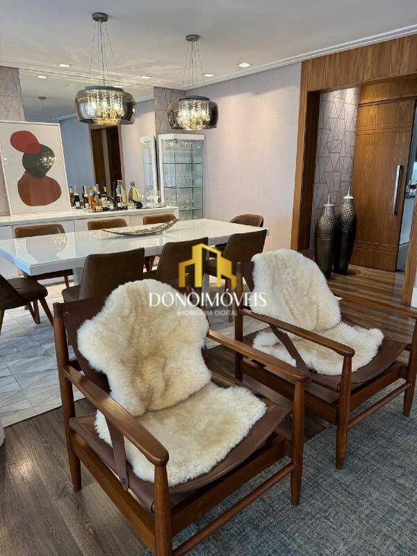 Apartamento, 4 quartos, 237 m² - Foto 7