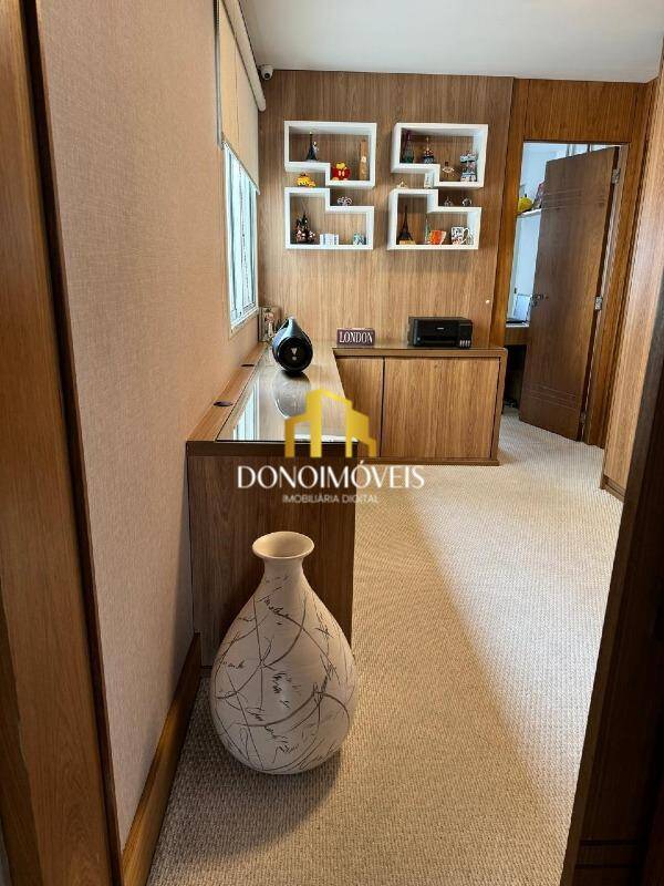 Apartamento, 4 quartos, 237 m² - Foto 15