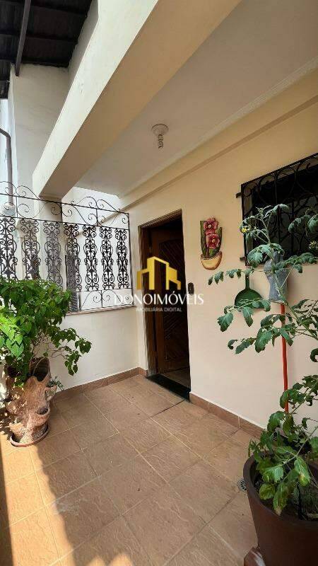 Casa, 3 quartos, 210 m² - Foto 3
