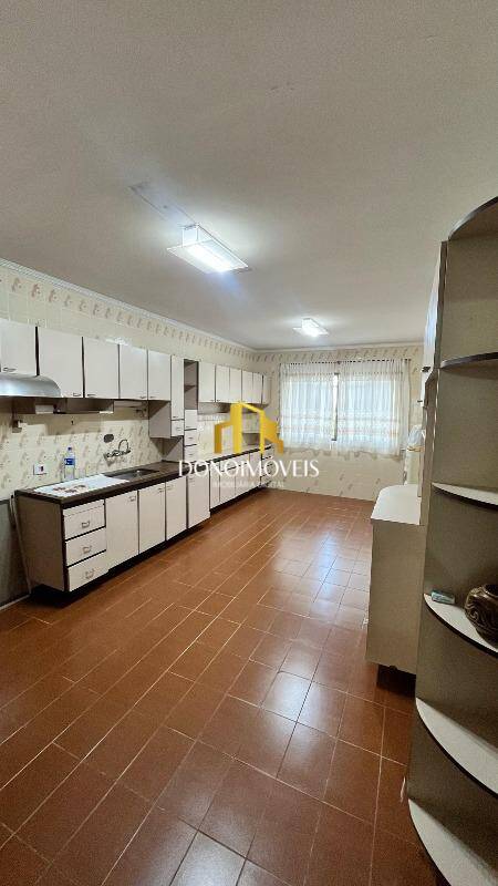 Casa, 3 quartos, 210 m² - Foto 8