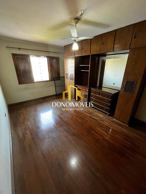 Casa, 3 quartos, 210 m² - Foto 11