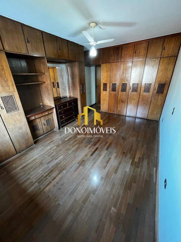 Casa, 3 quartos, 210 m² - Foto 12