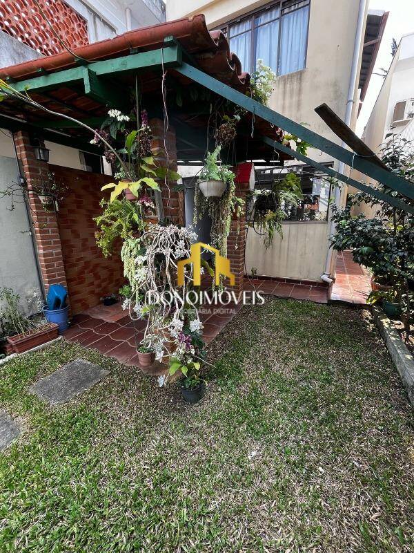 Casa, 3 quartos, 210 m² - Foto 29
