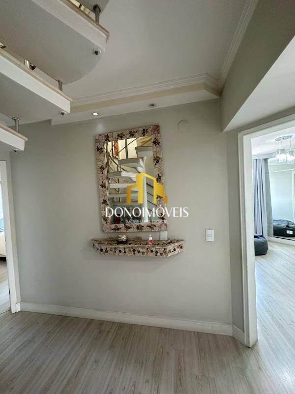 Cobertura, 3 quartos, 185 m² - Foto 3