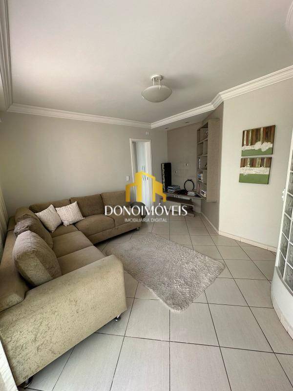 Cobertura, 3 quartos, 185 m² - Foto 1