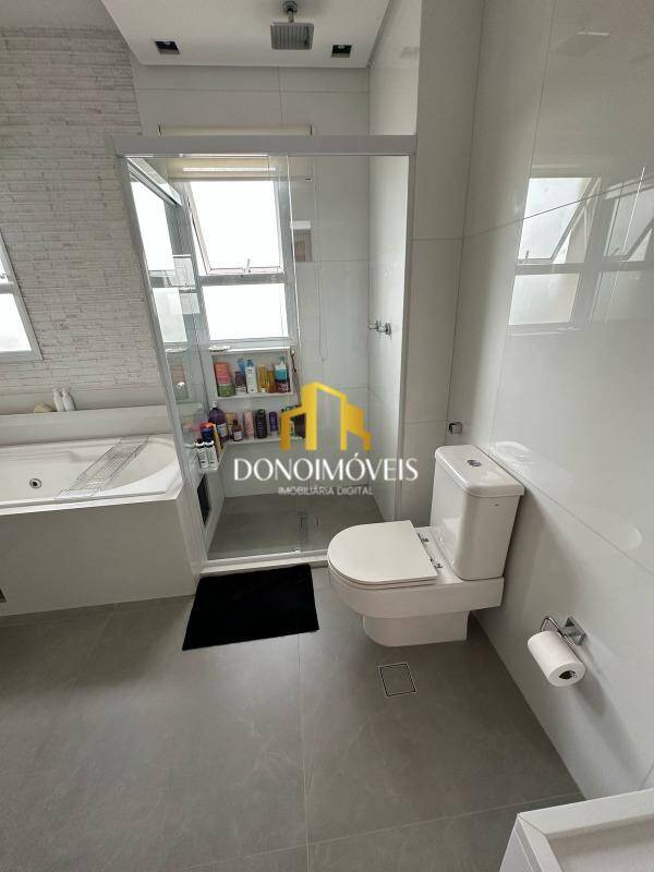 Apartamento, 3 quartos, 242 m² - Foto 16