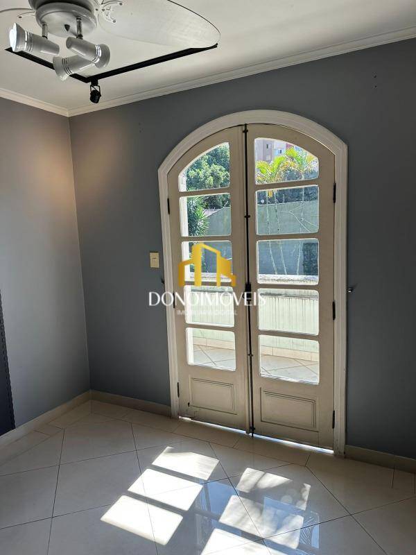 Casa, 4 quartos, 310 m² - Foto 10