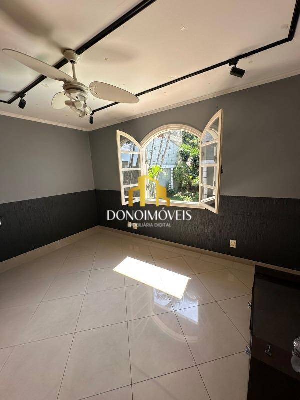 Casa, 4 quartos, 310 m² - Foto 18