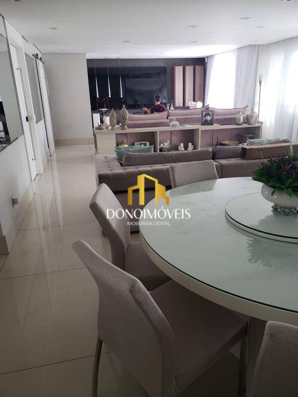 Apartamento, 4 quartos, 237 m² - Foto 2