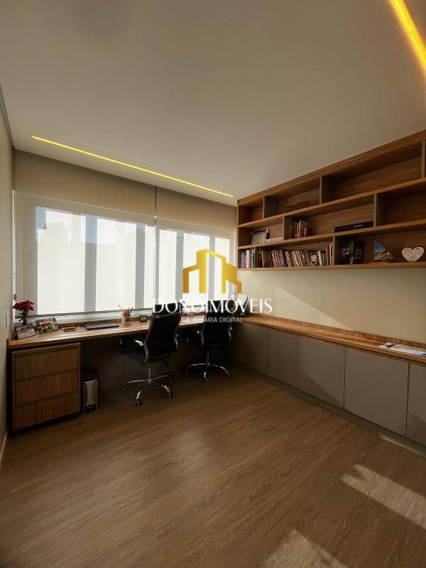 Casa, 5 quartos, 280 m² - Foto 12