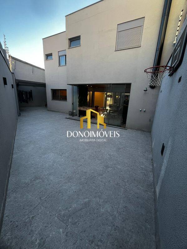 Casa, 5 quartos, 280 m² - Foto 28