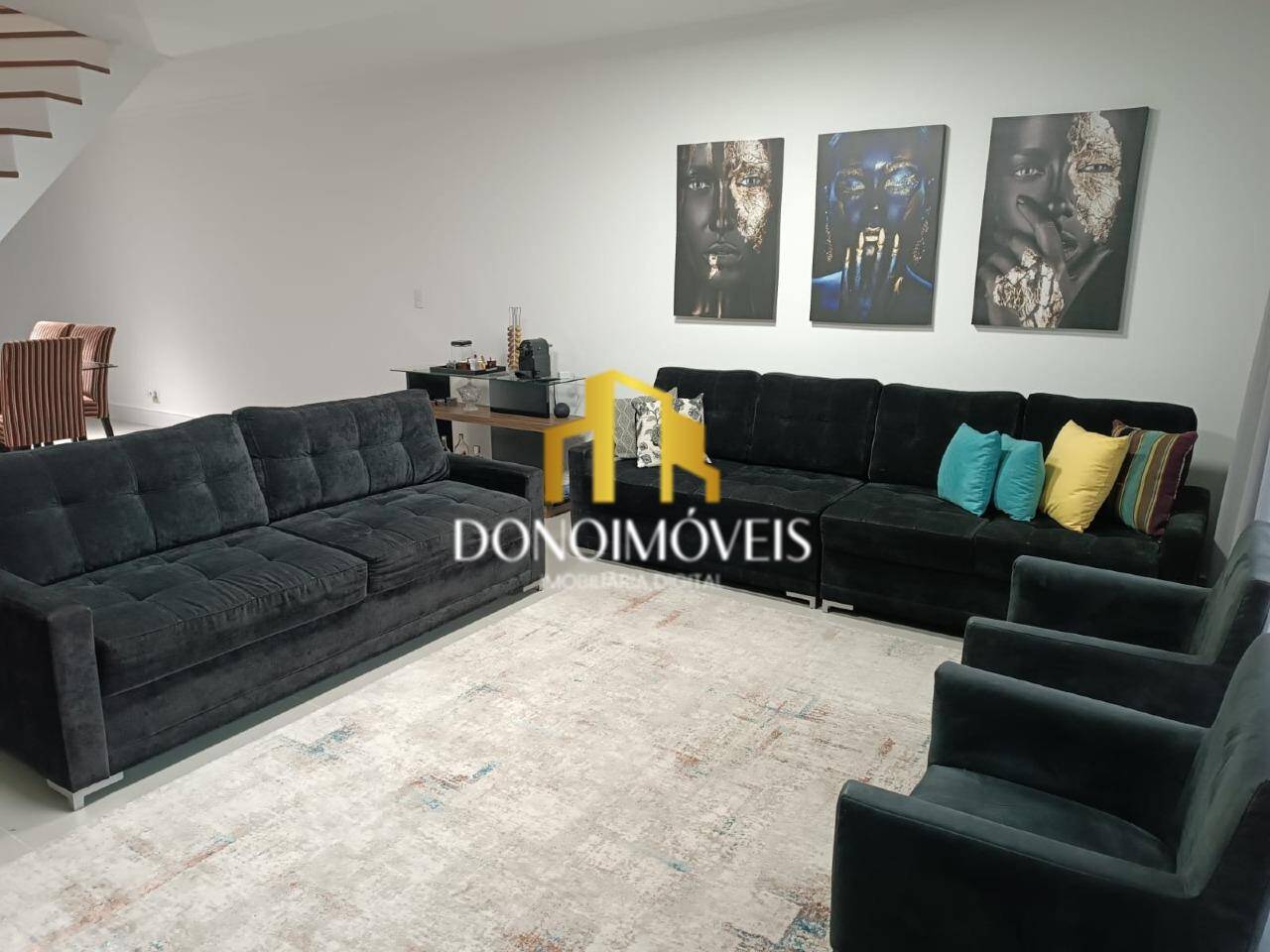 Casa, 4 quartos, 250 m² - Foto 1