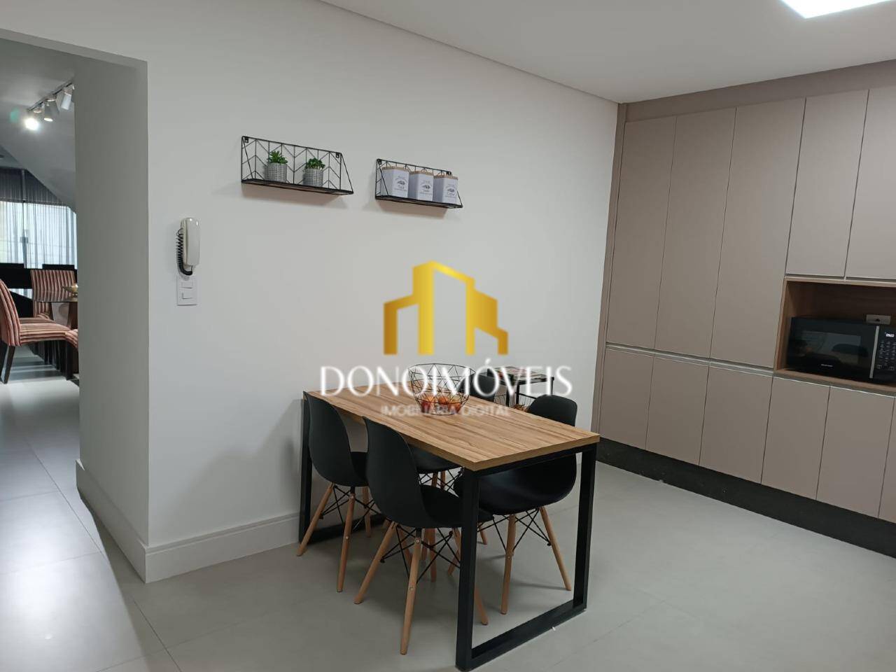 Casa, 4 quartos, 250 m² - Foto 10