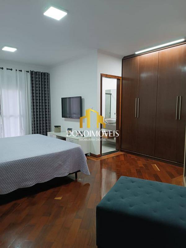 Casa, 4 quartos, 250 m² - Foto 19