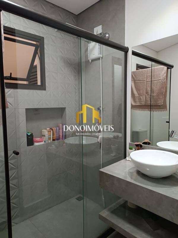 Casa, 4 quartos, 250 m² - Foto 22