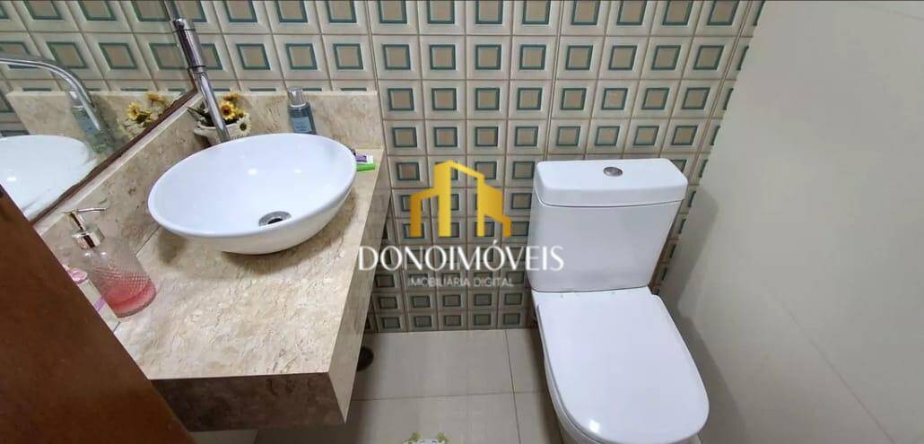 Casa, 4 quartos, 237 m² - Foto 17