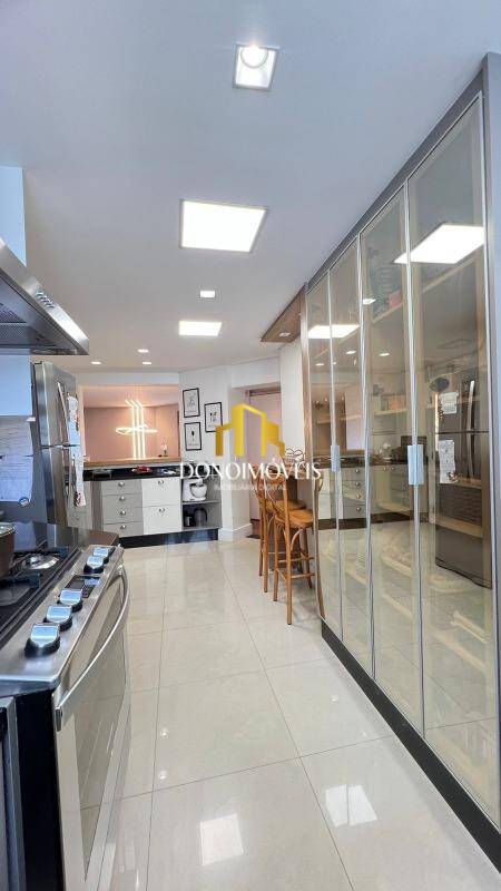 Apartamento, 3 quartos, 134 m² - Foto 2