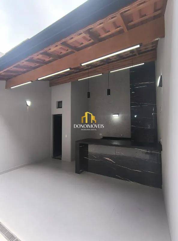 Casa, 3 quartos, 223 m² - Foto 2