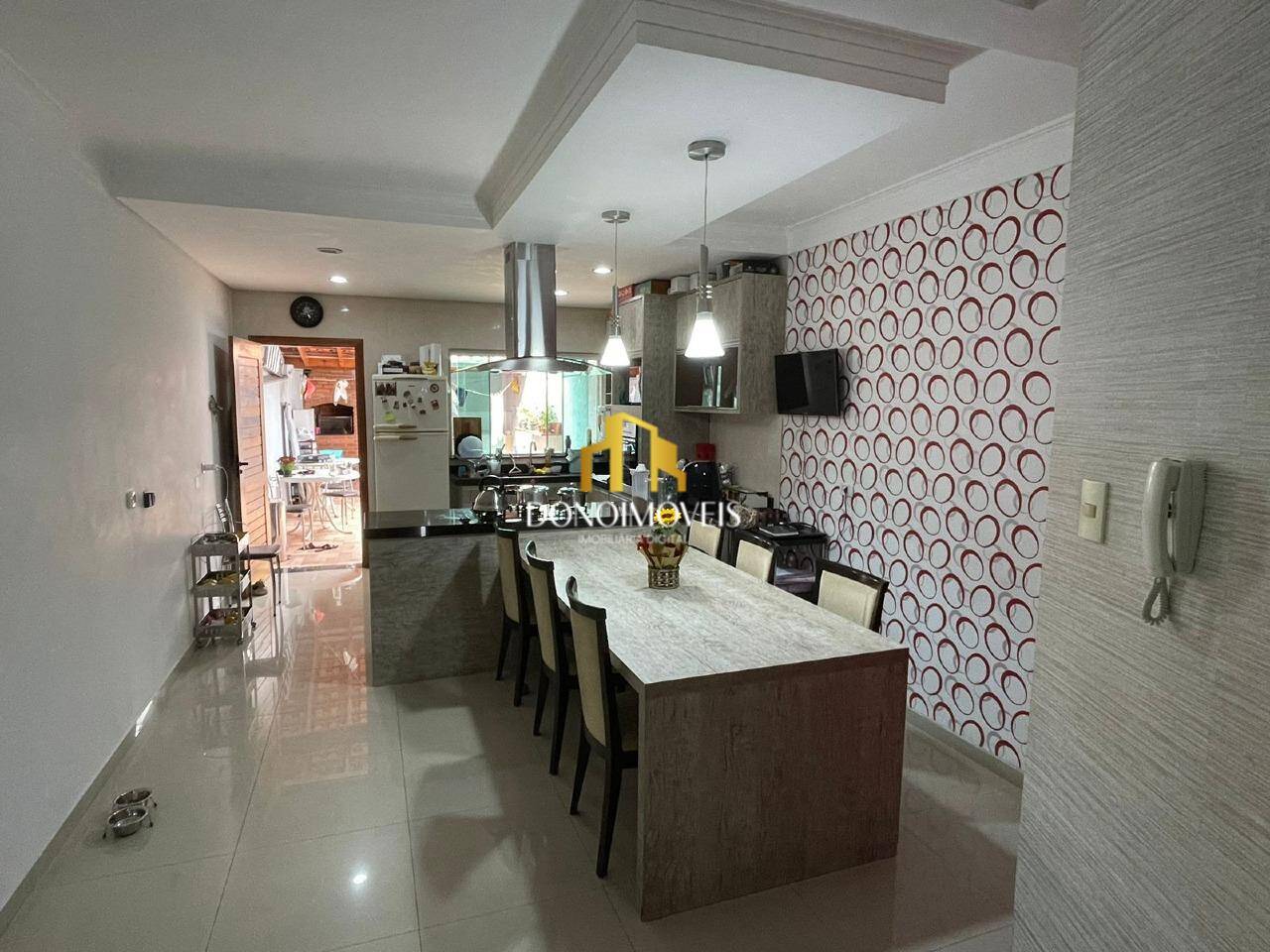 Casa, 3 quartos, 250 m² - Foto 4