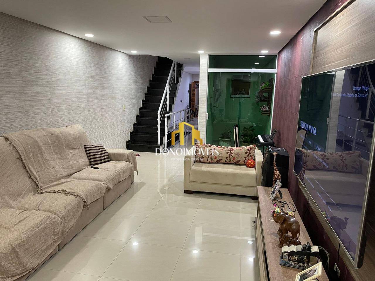 Casa, 3 quartos, 250 m² - Foto 9