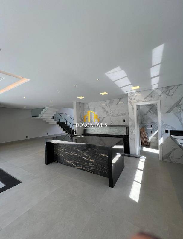 Casa, 3 quartos, 280 m² - Foto 9