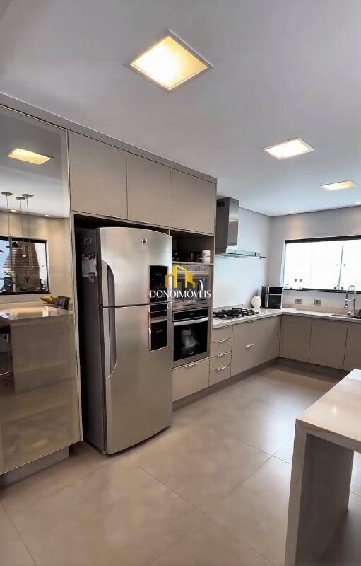 Casa, 4 quartos, 313 m² - Foto 5