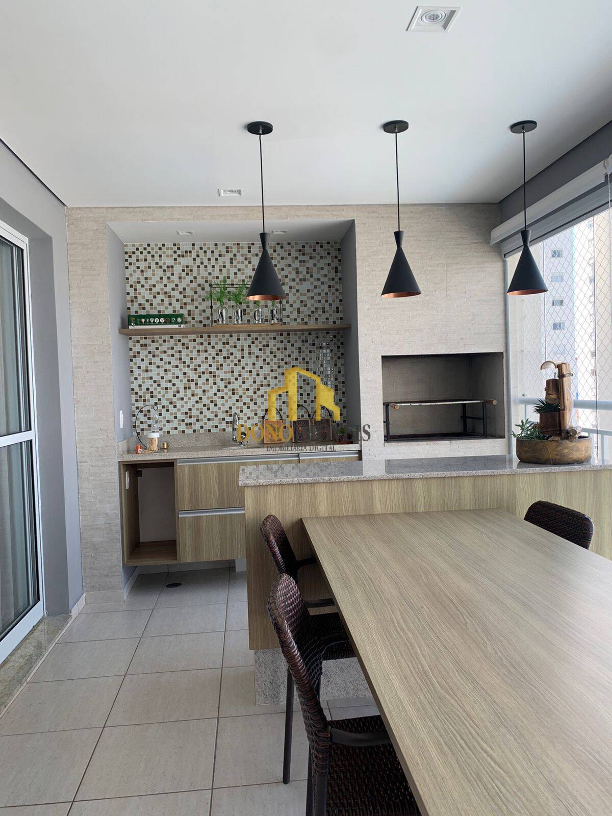Apartamento, 3 quartos, 155 m² - Foto 1
