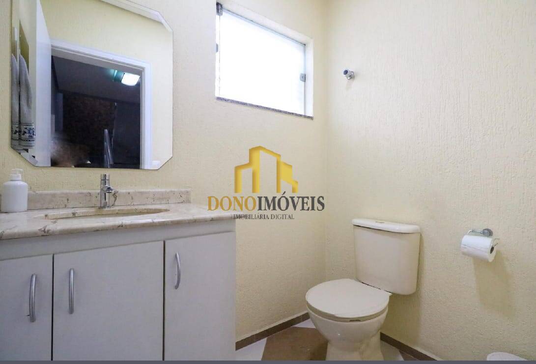 Casa, 3 quartos, 215 m² - Foto 15