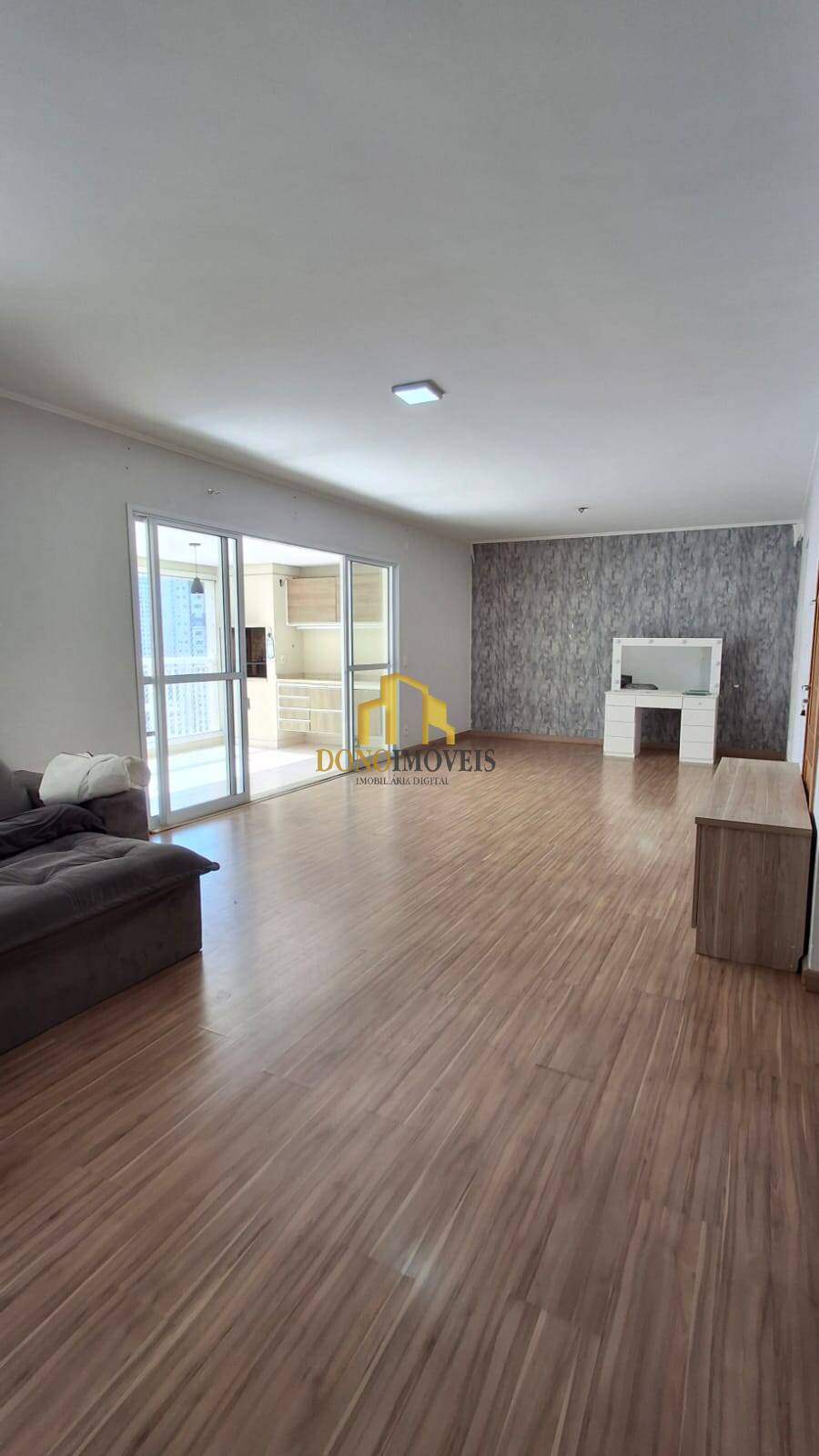 Apartamento, 3 quartos, 156 m² - Foto 1