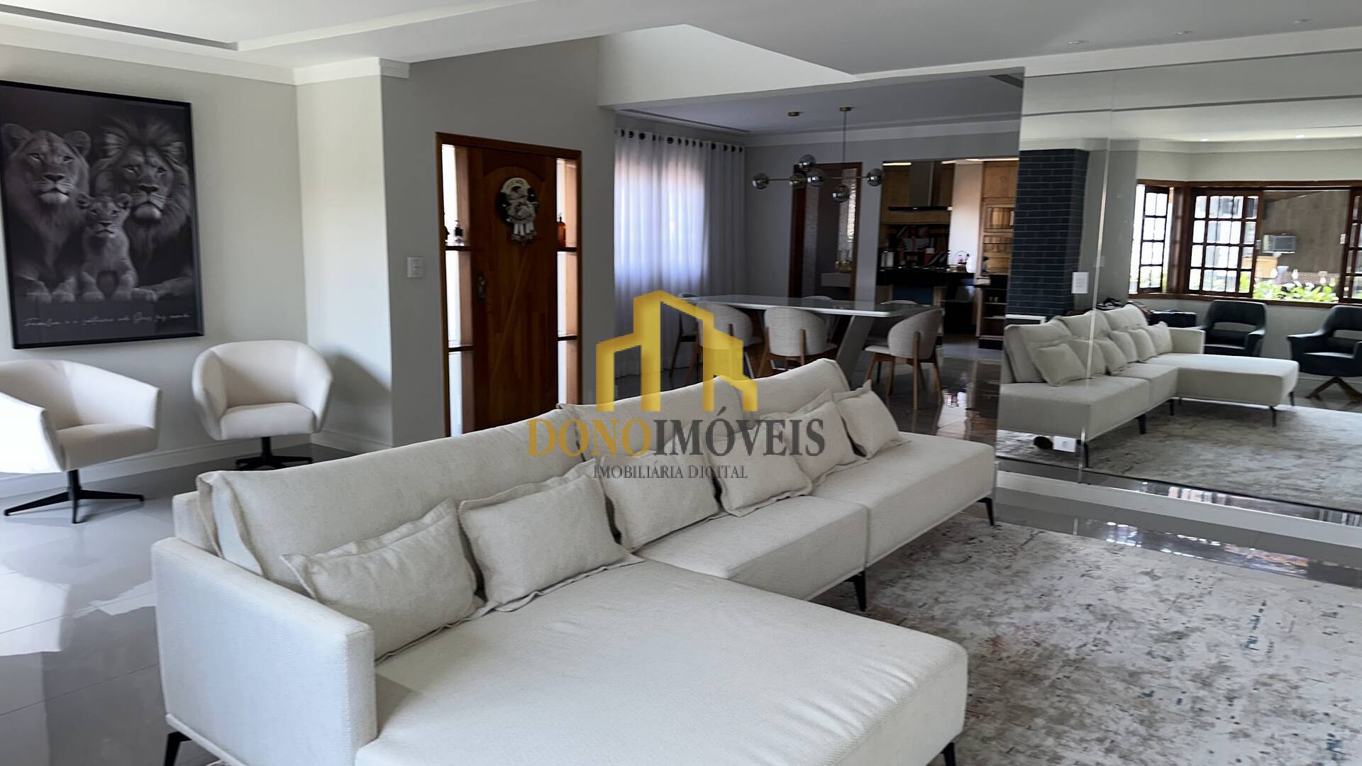 Casa, 3 quartos, 207 m² - Foto 3