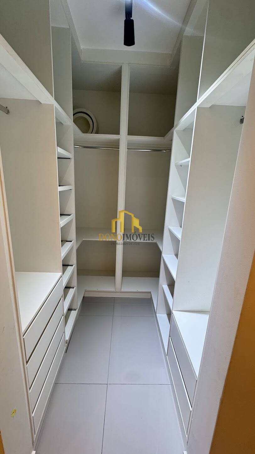 Casa, 3 quartos, 207 m² - Foto 31