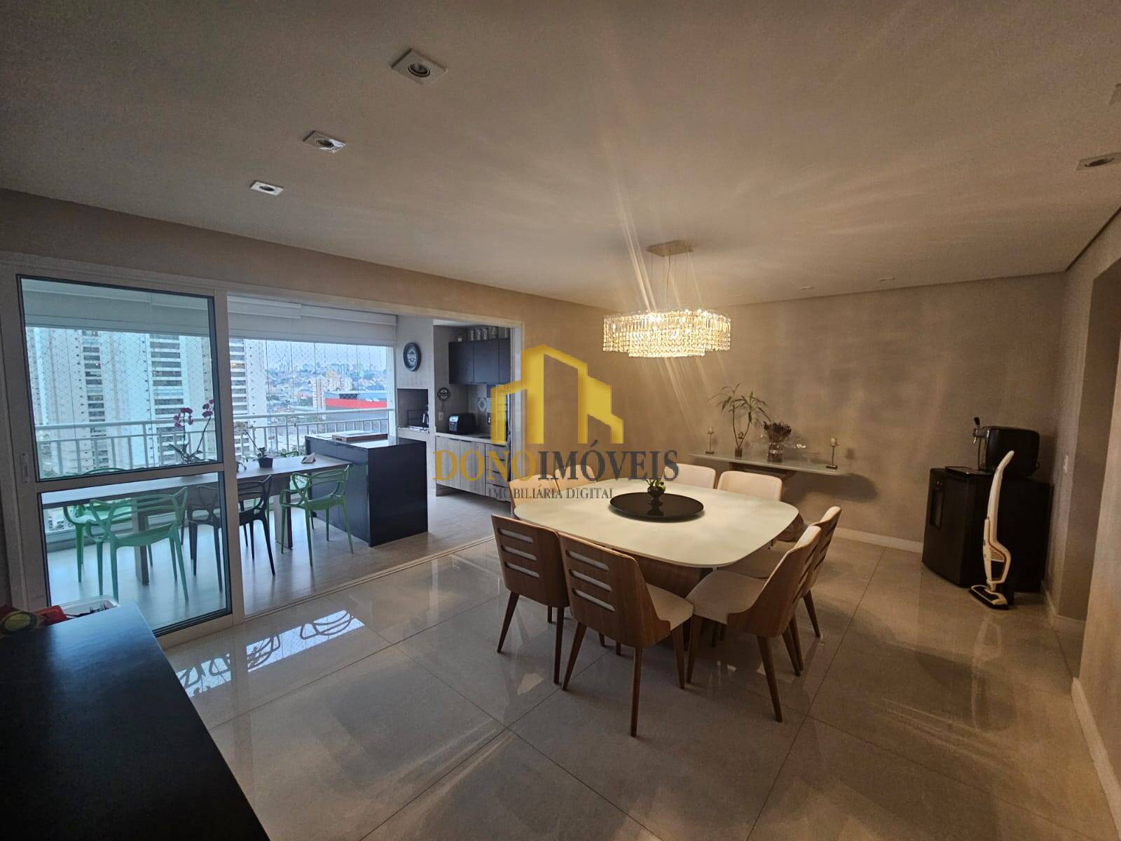 Apartamento, 3 quartos, 155 m² - Foto 1