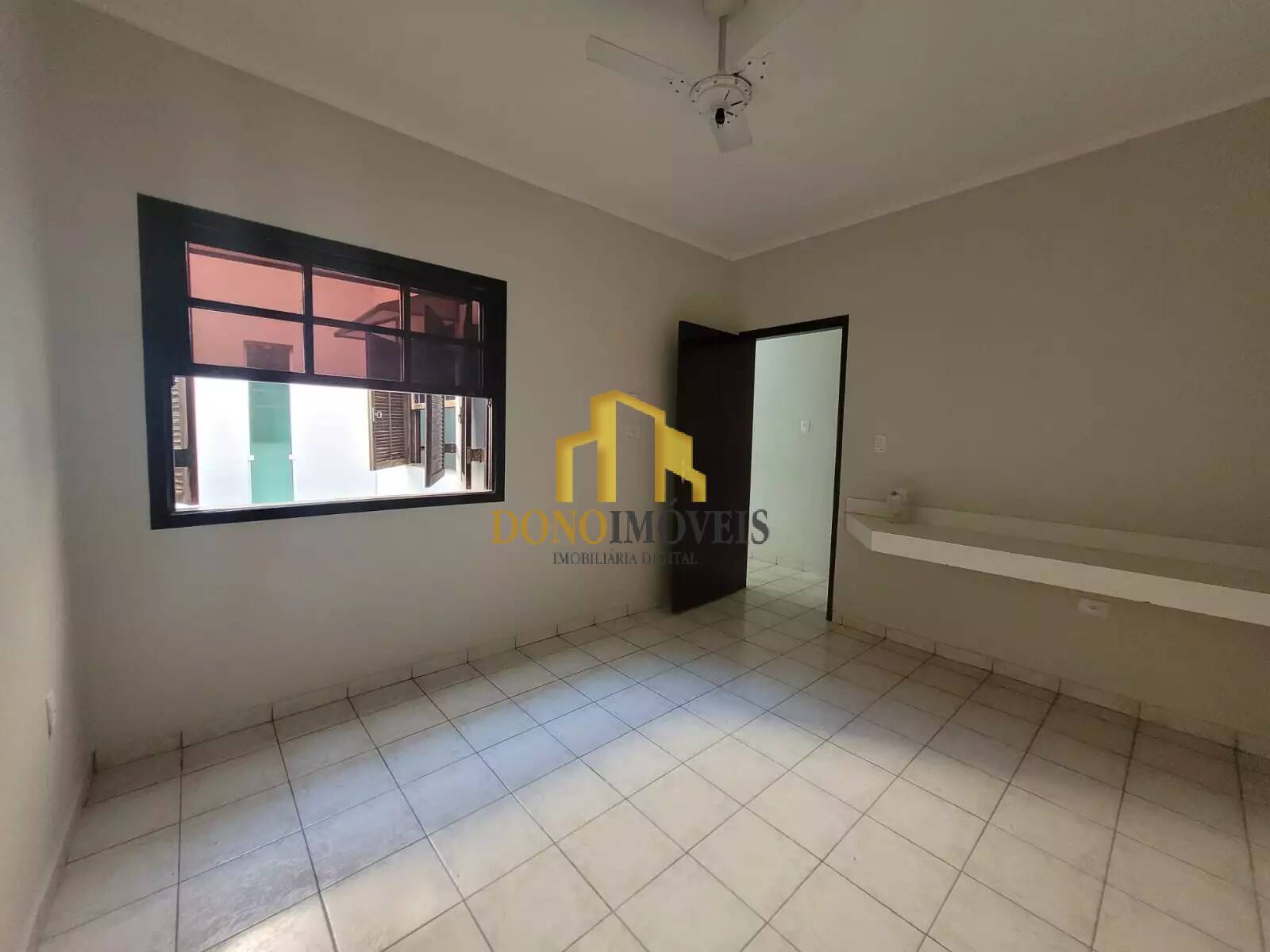 Casa, 4 quartos, 260 m² - Foto 22