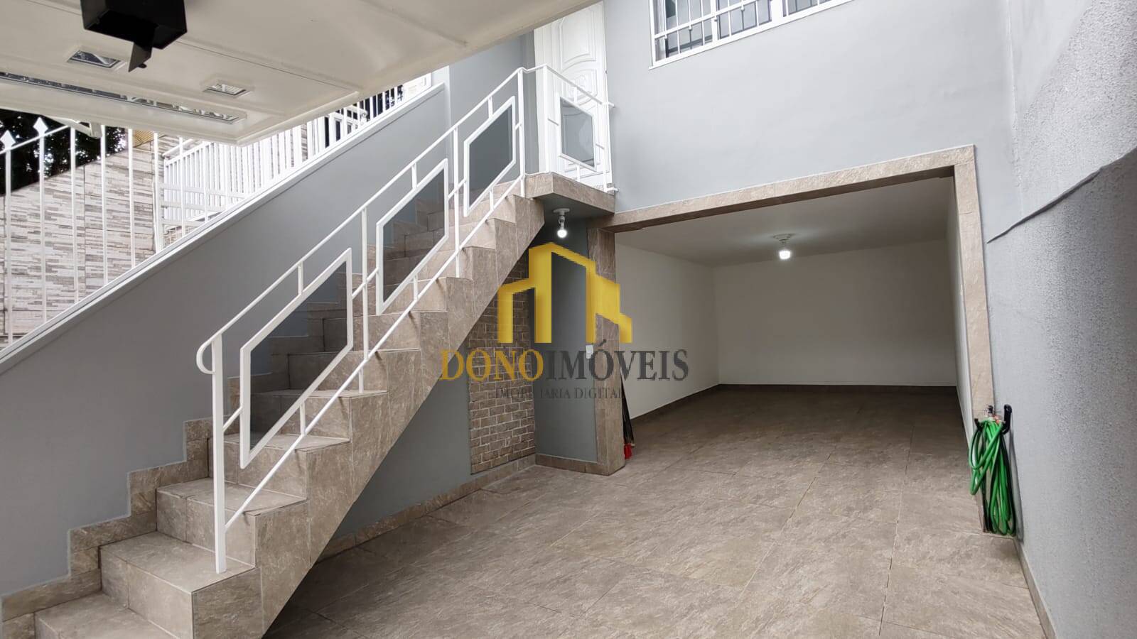 Casa, 4 quartos, 122 m² - Foto 2