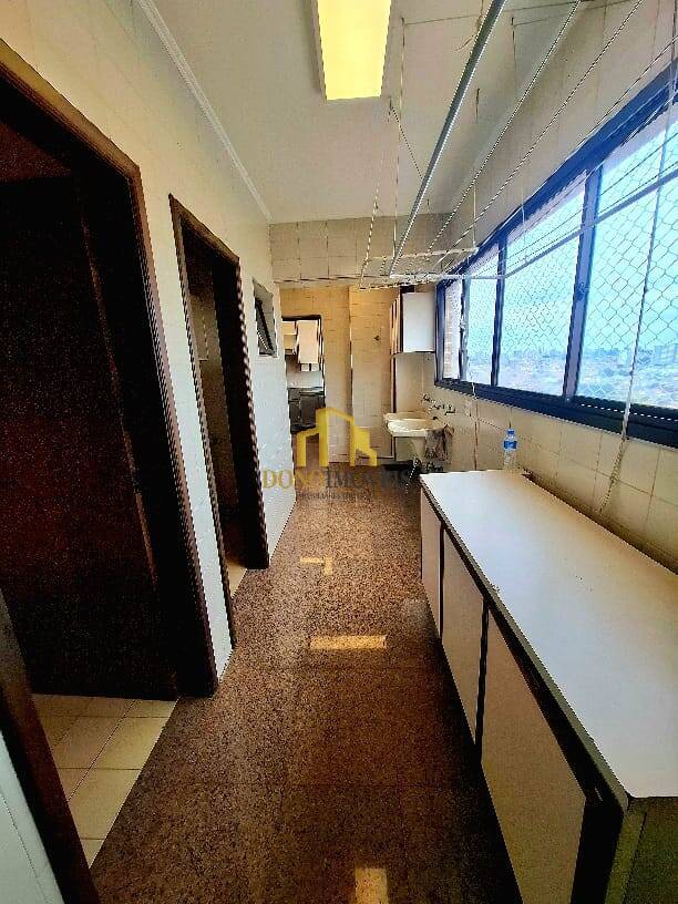 Apartamento, 4 quartos, 196 m² - Foto 9
