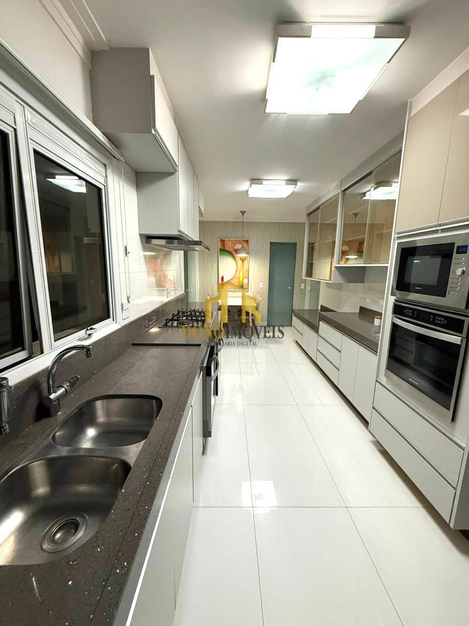 Apartamento, 3 quartos, 242 m² - Foto 10