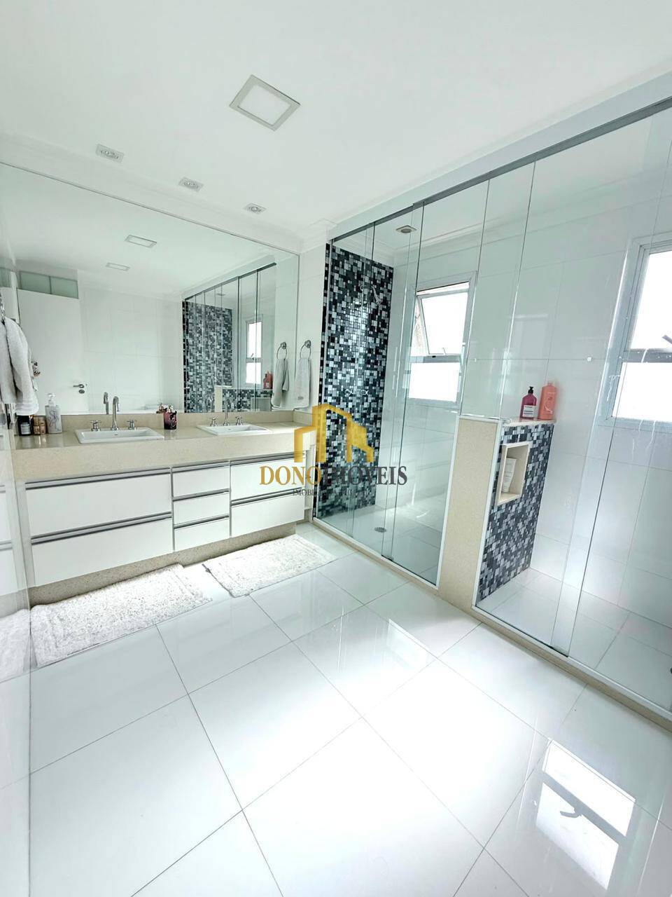 Apartamento, 3 quartos, 242 m² - Foto 14