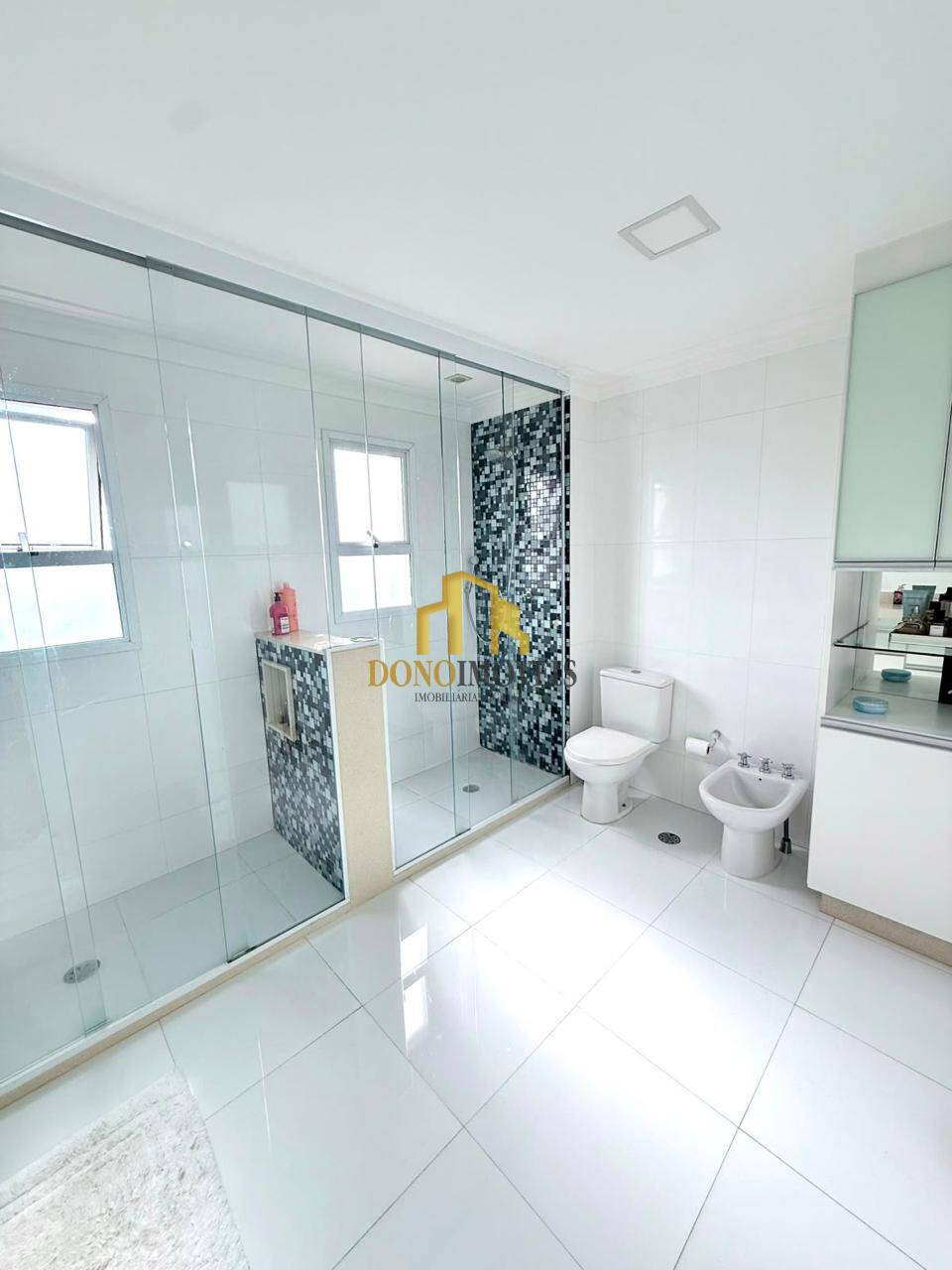 Apartamento, 3 quartos, 242 m² - Foto 13