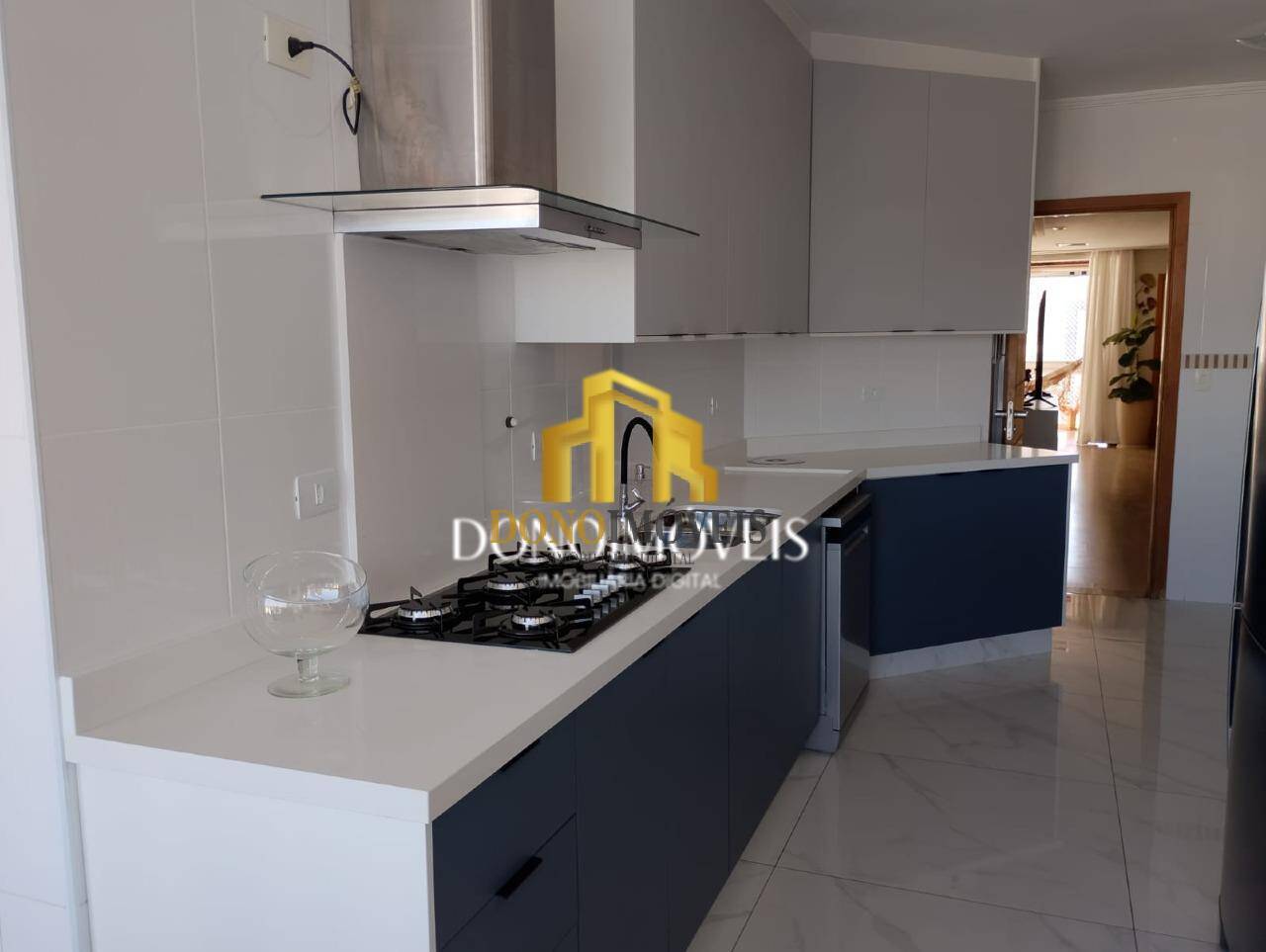 Apartamento, 3 quartos, 138 m² - Foto 2